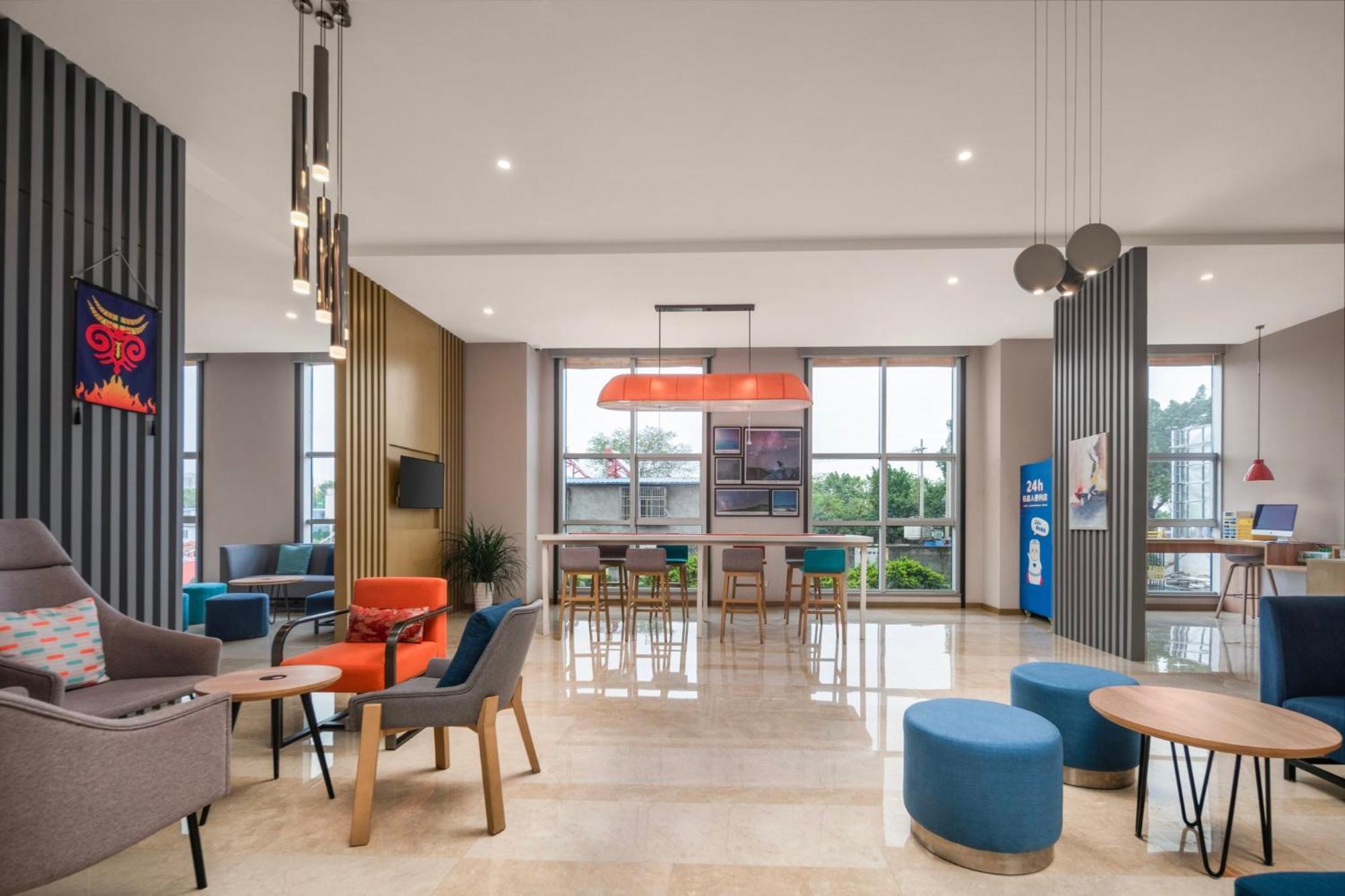 Holiday Inn Express - Xichang City Center By Ihg Kültér fotó