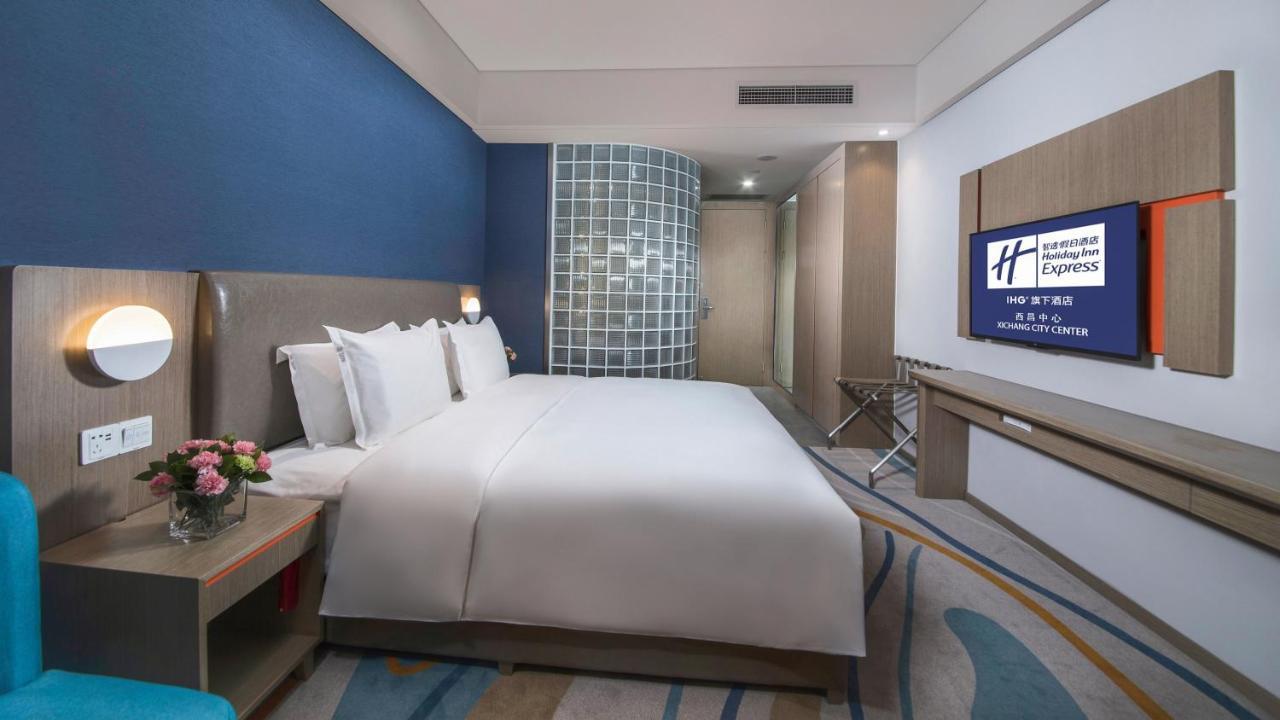 Holiday Inn Express - Xichang City Center By Ihg Kültér fotó